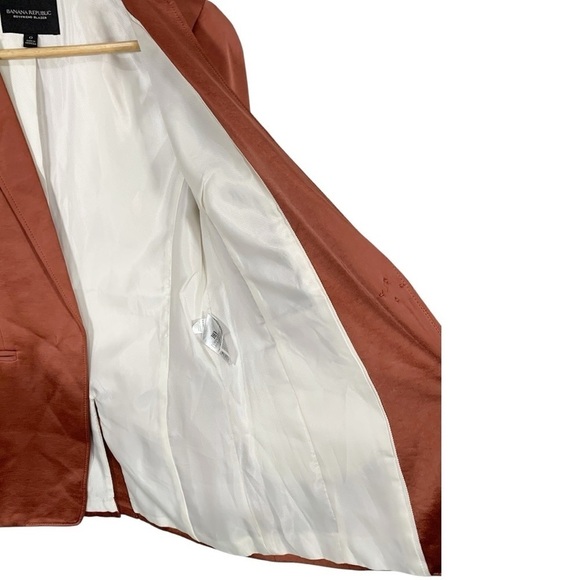 Banana Republic Satin Blazer Size 0 - Picture 9 of 11